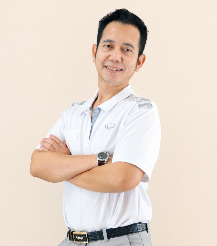 นายอติชาติ  อุปพงษ์